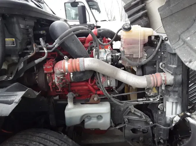 2020 NAVISTAR INTERNATIONAL LT625 SLPR CAB