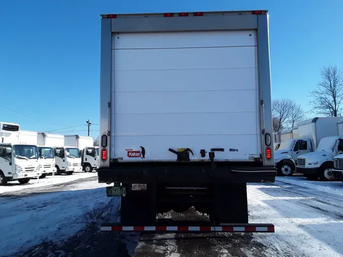 2016 FREIGHTLINER/MERCEDES M2 106