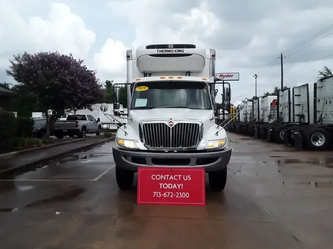 2019 NAVISTAR INTERNATIONAL 4300