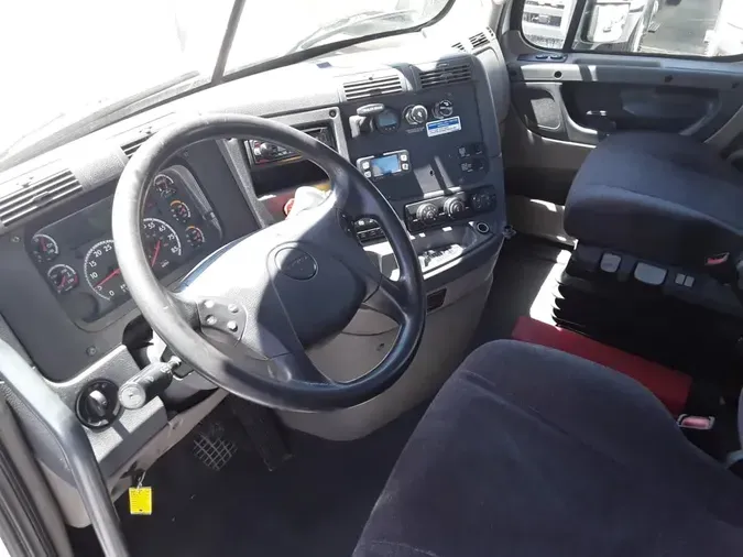 2019 FREIGHTLINER/MERCEDES CASCADIA 125