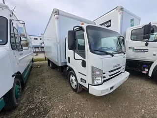 2022 Isuzu NPR-XD