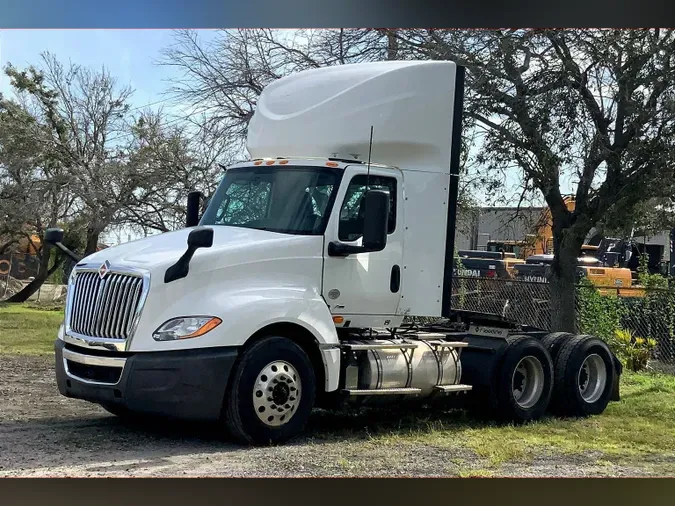 2020 INT LT625 6x4