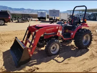 MAHINDRA 1626 SHUTTLE