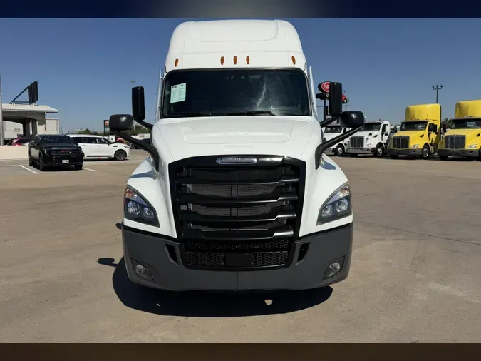 2021 Freightliner Cascadia