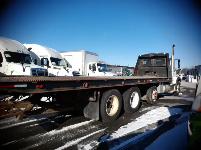 2017 FREIGHTLINER/MERCEDES M2-112