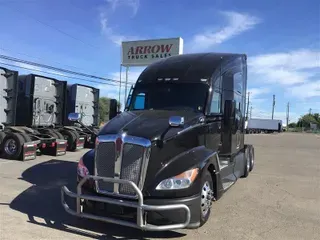 2022 KENWORTH T680