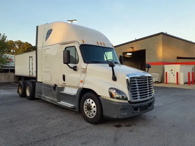 2019 FREIGHTLINER CASCADIA 125c1967c78fb68a2a0584cf5499a1098ea