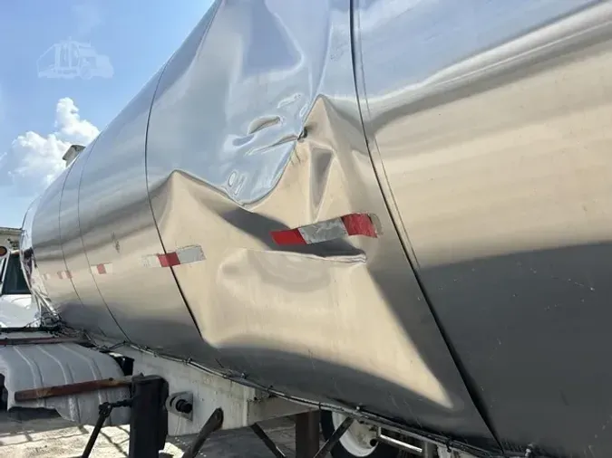 1979 HEIL 6500 GALLON TANK