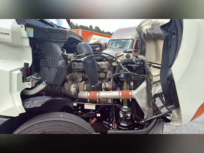 2023 Freightliner Cascadia 126c1a0a356742c0da49471a66d49161455