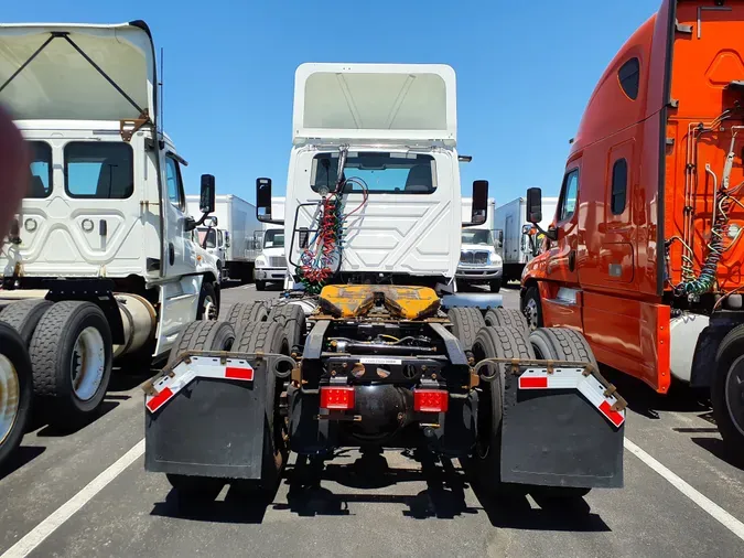 2018 NAVISTAR INTERNATIONAL LT625 DAYCAB T/A