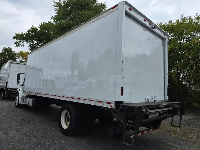 2018 FREIGHTLINER/MERCEDES M2 106