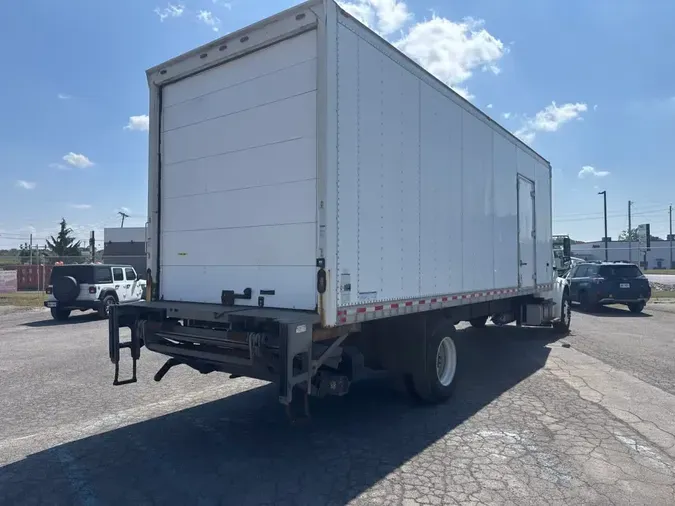 2019 FREIGHTLINER/MERCEDES M2 106