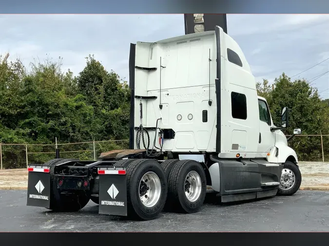 2022 INT LT625 6x4