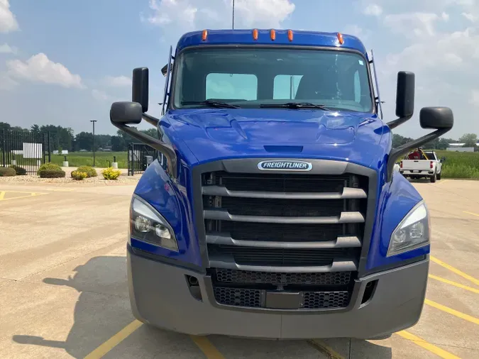 2021 Freightliner Cascadia