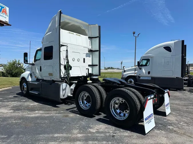 2019 INTERNATIONAL LT625