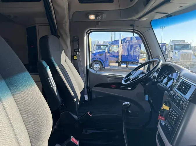 2021 Peterbilt 567