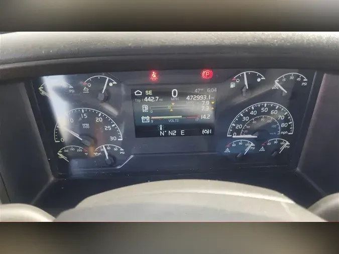 2021 VOLVO VNR640c1c622c0814198913cc645a429ce3463