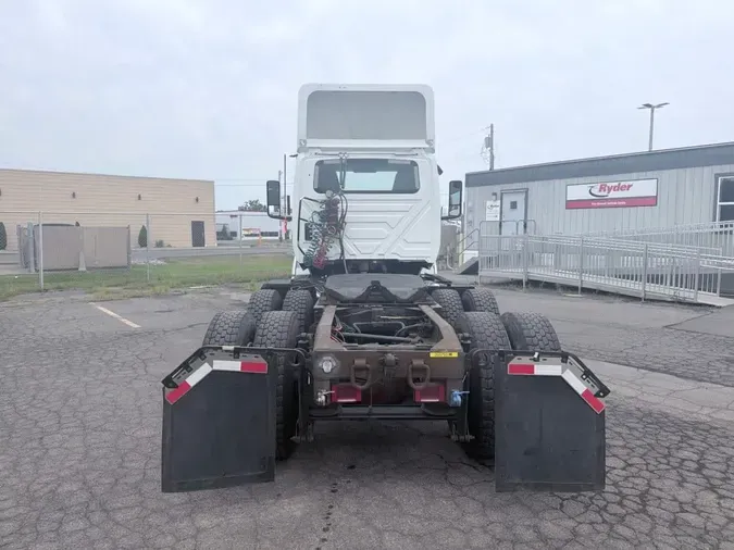 2020 NAVISTAR INTERNATIONAL LT625 DAYCAB T/Ac1c6509df53b3f28db919bc2a7b069d0