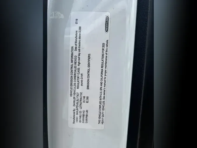 2020 FREIGHTLINER CASCADIA 126