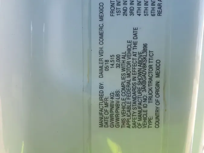 2019 FREIGHTLINER/MERCEDES CASCADIA 113