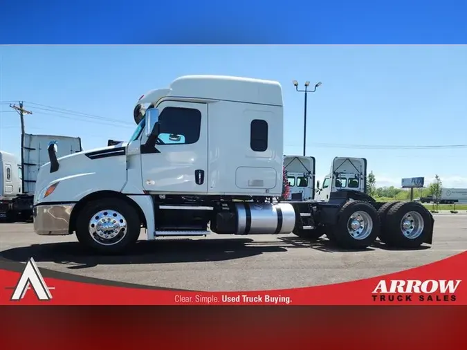 2020 FREIGHTLINER CA126