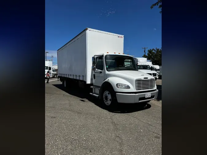 2018 FREIGHTLINER M2 106
