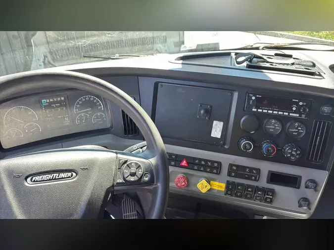 2021 Freightliner Cascadia 126c1cfec989c4905ecb1e3da3814c9d60b