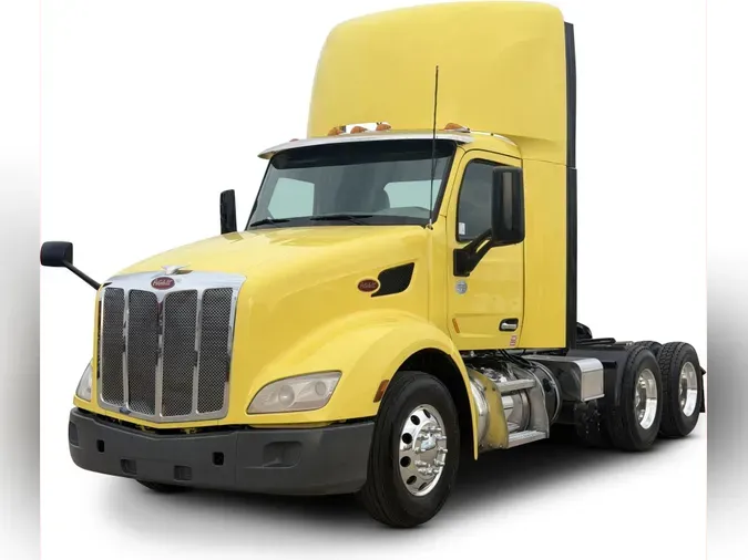 2021 Peterbilt 579c1d22a5901958690bffaf18ed5452d35