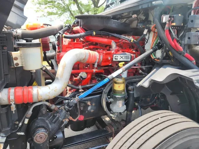 2019 NAVISTAR INTERNATIONAL LT625 DAYCAB T/A