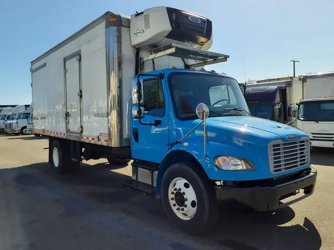 2018 FREIGHTLINER/MERCEDES M2 106