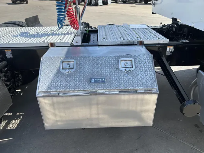 2020 Peterbilt 567