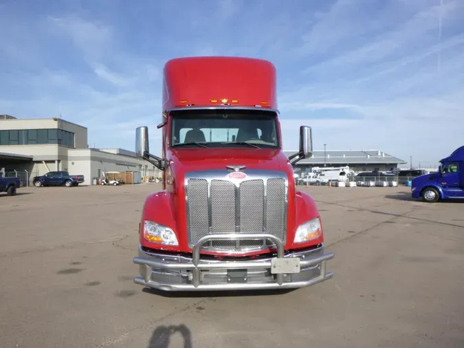 2022 Peterbilt 579
