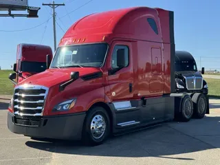 2020 FREIGHTLINER Cascadia 126