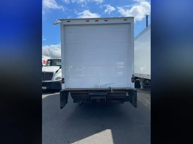 2019 ISUZU NPR HD