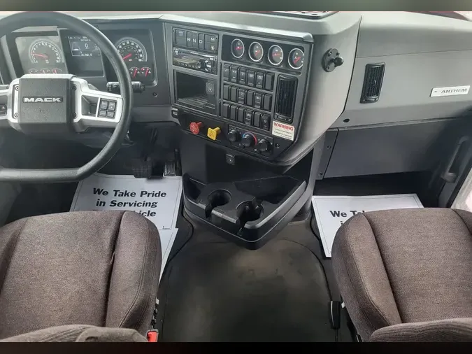2020 MACK TRUCKS, INC. ANTHEM 64T