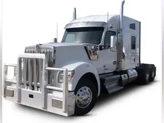 2020 Kenworth W990