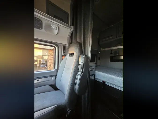 2021 MACK ANTHEM AN64T