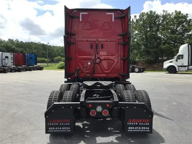 2020 FREIGHTLINER CASCADIA