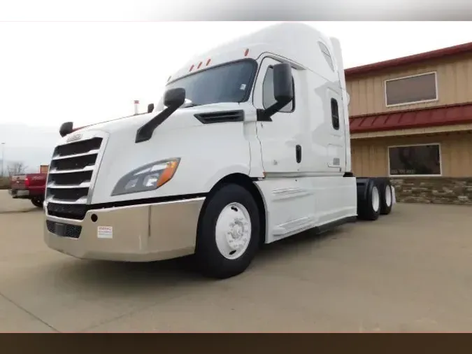 2020 Freightliner Cascadia