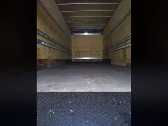 2020 FREIGHTLINER/MERCEDES M2 106