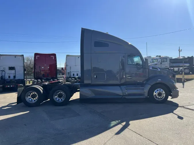 2020 Kenworth T680