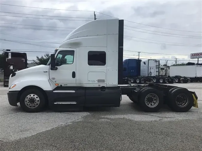 2022 INTERNATIONAL LT