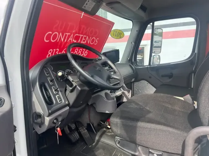 2017 FREIGHTLINER M2 106