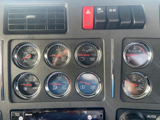 2026 Kenworth T880c1f8f7ddce9359dccad3445f42da4a02