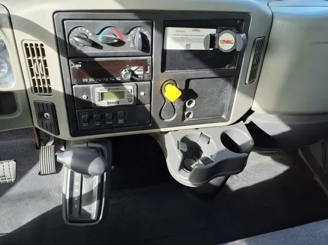 2019 NAVISTAR INTERNATIONAL 4300