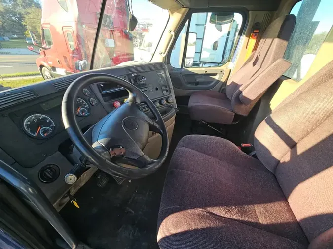 2020 FREIGHTLINER/MERCEDES CASCADIA 125