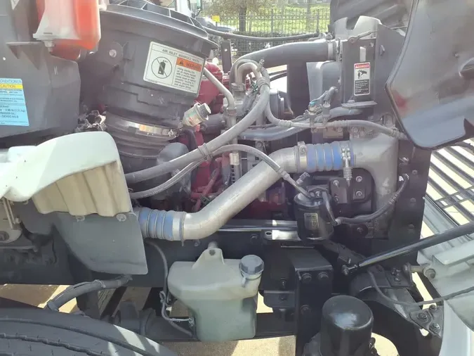 2019 FREIGHTLINER/MERCEDES M2 106