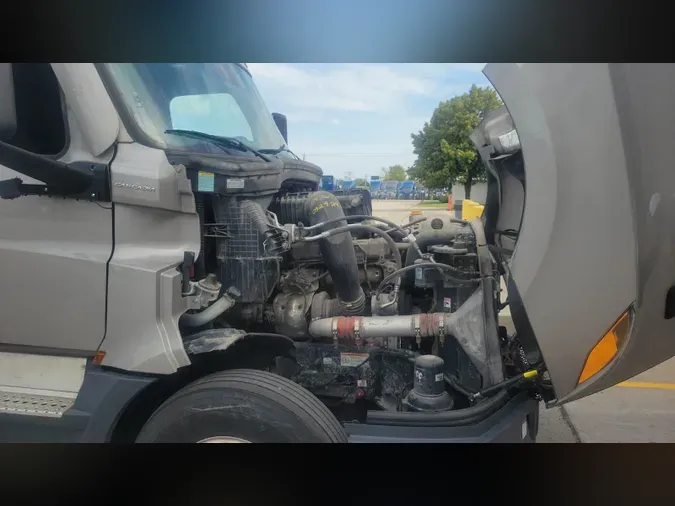2024 Freightliner Cascadia