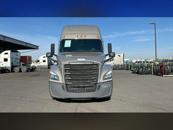 2025 Freightliner Cascadia 126c2039904886b56595b180c5bf7520fea