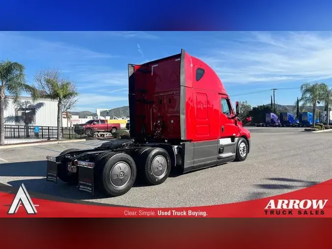 2022 FREIGHTLINER CA126